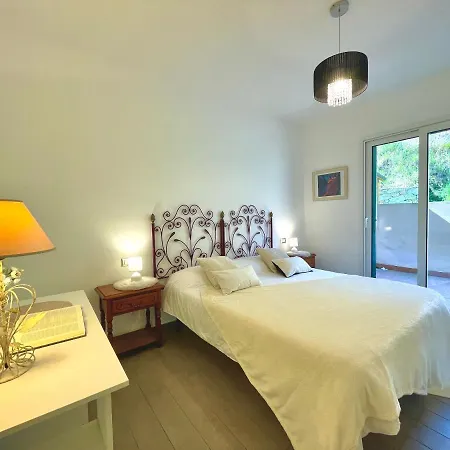 Relax Vista Mare Con A/c, Wi-fi & Free Parking. Daire