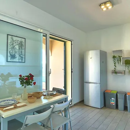 Relax Vista Mare Con A/c, Wi-fi & Free Parking. *