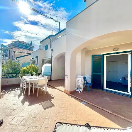 Relax Vista Mare Con A/c, Wi-fi & Free Parking. Ranzi