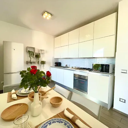 Daire Relax Vista Mare Con A/c, Wi-fi & Free Parking. *