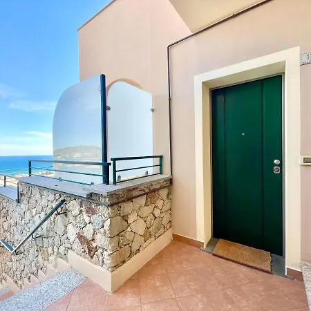 Relax Vista Mare Con A/c, Wi-fi & Free Parking. * Ranzi
